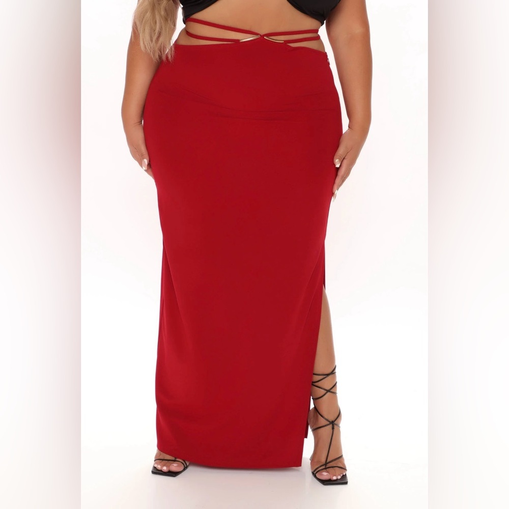 Maxi Skirt - Picture 2 of 3